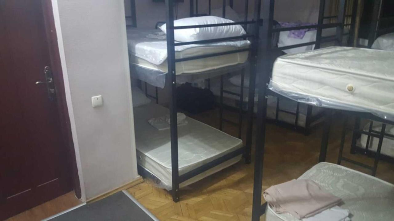 Cool Hostel Tbilisi Esterno foto